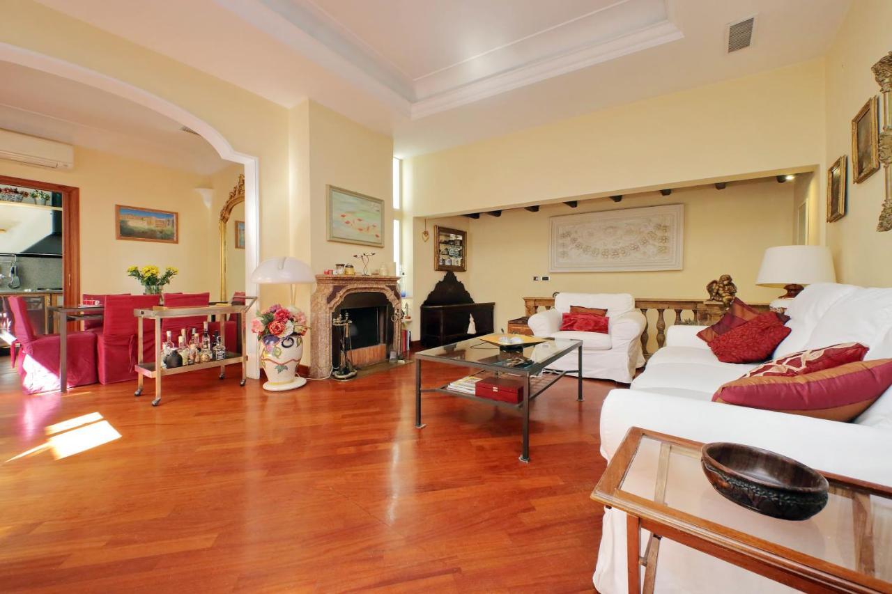 4bnb - Luxury Trevi W Terrace Rom